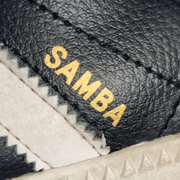 SAMBA Adidas Youth Sneaker Size 2.5 Black Classic Leather Trainer Shoe Athletic - Picture 10 of 13